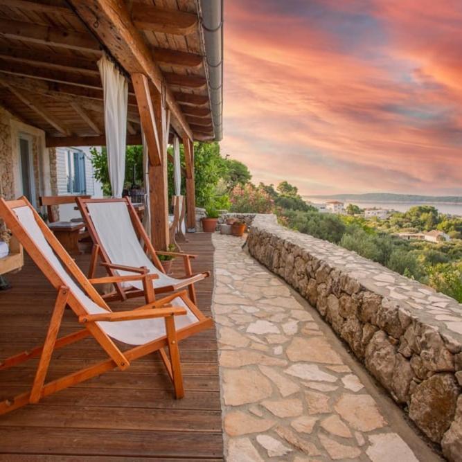Villa Mora Банёл Экстерьер фото